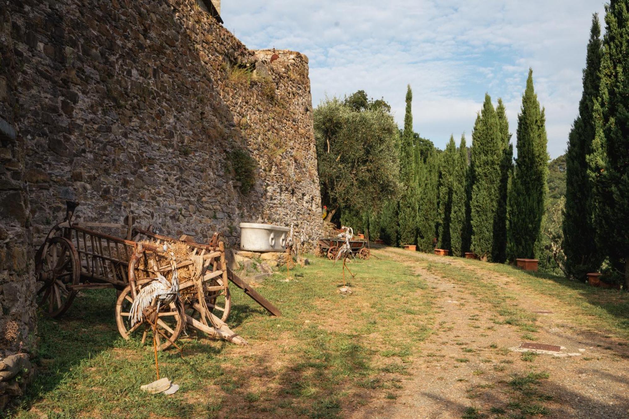 Tenuta Castel Dell'Aquila Gragnola Exterior foto